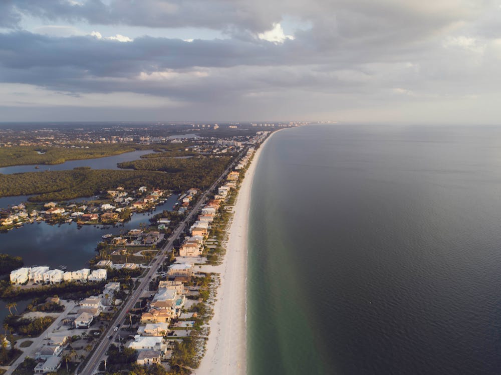 Aerial view of Pinellas County peninsula between Tampa Bay and the Gulf of Mexico